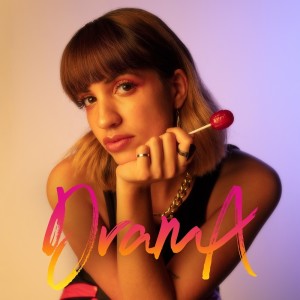 ดาวน์โหลดและฟังเพลง Drama พร้อมเนื้อเพลงจาก Victoria Canal