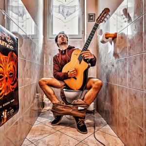 Listen to CasaLoca song with lyrics from La P'tite Fumée