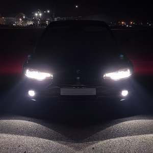 ดาวน์โหลดและฟังเพลง Night พร้อมเนื้อเพลงจาก Dan Korshunov