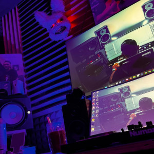 Dengarkan SKIBIDIDOM YES YES JEDAG JEDUG lagu dari GEMOY DJ dengan lirik