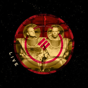 收聽Erasure的Sometimes (Live at The NEC, Birmingham, 1988) (Live at The NEC Birmingham 1988)歌詞歌曲