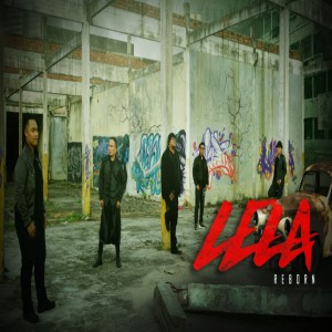 Listen to Aku Bukan Sempurna song with lyrics from Lela