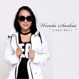 ดาวน์โหลดและฟังเพลง Luka Hati พร้อมเนื้อเพลงจาก WINDA SASKIA