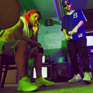 default playlist img