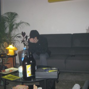 ดาวน์โหลดและฟังเพลง 911 (Explicit) พร้อมเนื้อเพลงจาก Mi compa el Chino