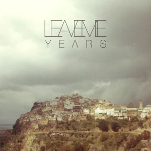 ดาวน์โหลดและฟังเพลง Crown พร้อมเนื้อเพลงจาก Leaveme