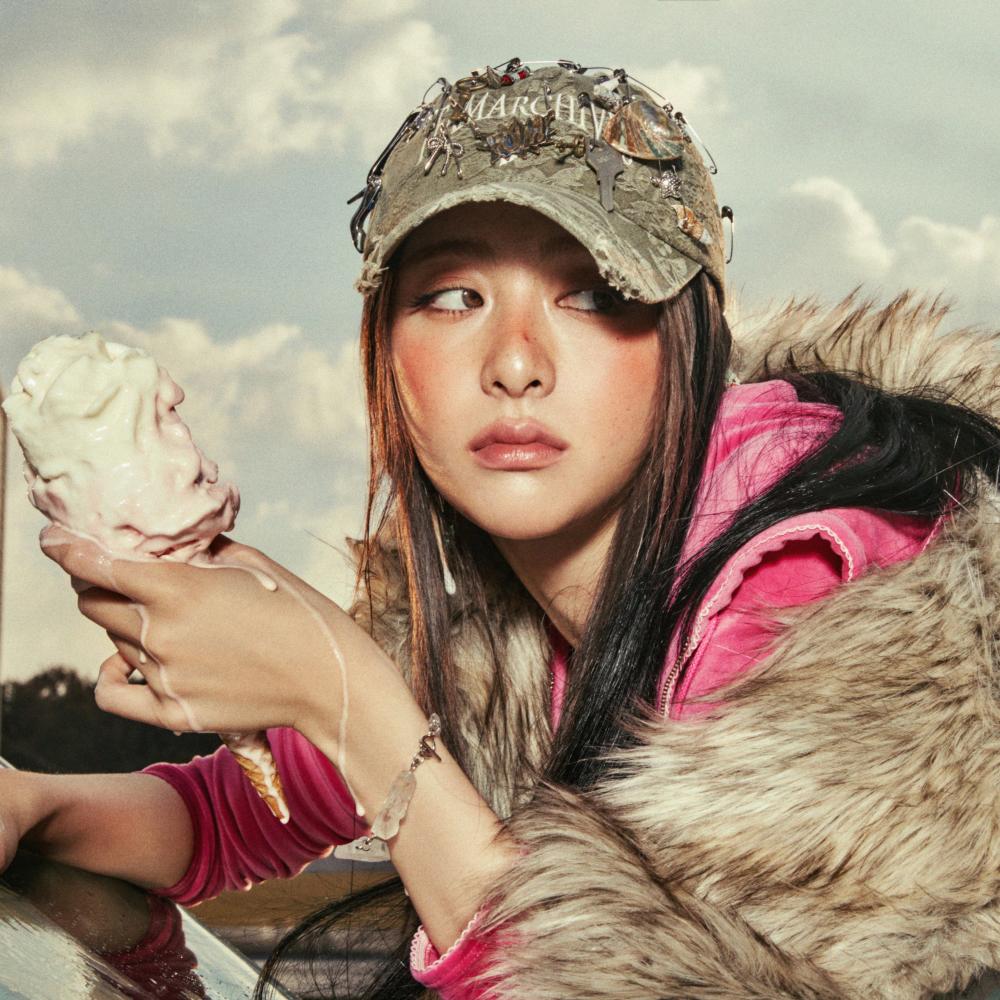 Huh Yunjin