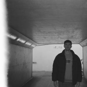Chiz的專輯Underground