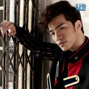 ดาวน์โหลดและฟังเพลง Till The End พร้อมเนื้อเพลงจาก 徐志贤BIE