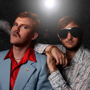 ดาวน์โหลดและฟังเพลง I Only Feel Alive When I'm Stoned พร้อมเนื้อเพลงจาก Me Nd Adam