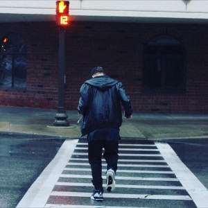 收聽Austin Awake的Break Up in a Small Town (其他)歌詞歌曲