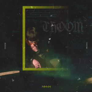 Listen to CHOOM song with lyrics from 다비드 남 (DAV1D NAM)