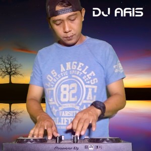 收聽Dj Aris的Sejuta Luka歌詞歌曲