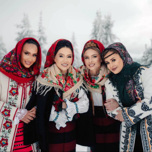 Album O Venit Iara Ajunu' from Suzana și Daciana Vlad