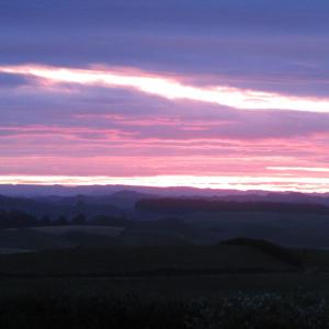 Dengarkan Dreaming On The Night Sky lagu dari Rob Smith dengan lirik