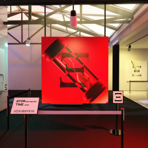 Dengarkan TIME lagu dari AYOR dengan lirik