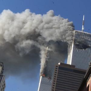 ดาวน์โหลดและฟังเพลง 9/11 (Explicit) พร้อมเนื้อเพลงจาก ahmadxsosa