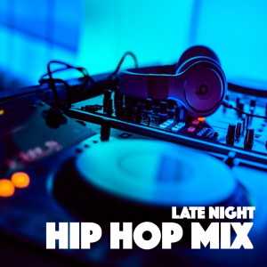 Dengarkan Wheels Keep Spinning lagu dari Warren G dengan lirik