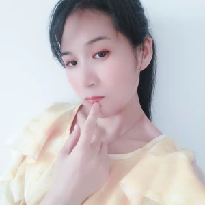 收聽小草呀的傷疤還沒好就忘了疼 (完整版)歌詞歌曲
