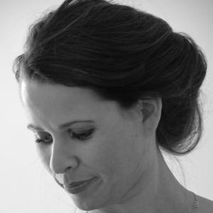 ดาวน์โหลดและฟังเพลง Found พร้อมเนื้อเพลงจาก Lisa Howard