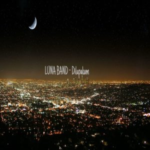 ดาวน์โหลดและฟังเพลง Dilupakan พร้อมเนื้อเพลงจาก LUNA BAND