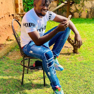 Listen to Hadijah song with lyrics from DAX VIBEZ