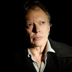 Hilton McRae ดาวน์โหลดและฟังเพลงฮิตจาก Hilton McRae