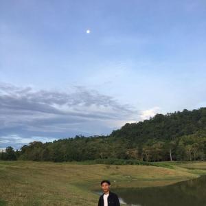 Listen to Bukan Beta song with lyrics from Rais Sandy