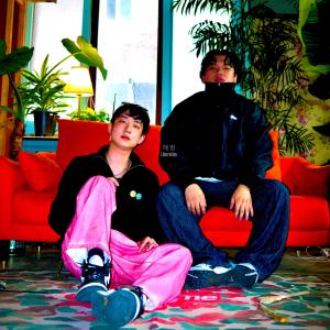 ดาวน์โหลดและฟังเพลง You So (feat. Migoo) พร้อมเนื้อเพลงจาก OWLER
