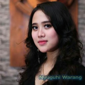 Dengarkan lagu NYUGUHI WARANG nyanyian Venada Malika dengan lirik