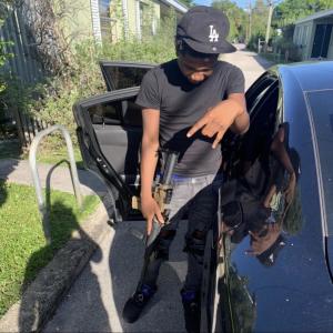 ดาวน์โหลดและฟังเพลง How I Feel (Explicit) พร้อมเนื้อเพลงจาก certified promotions