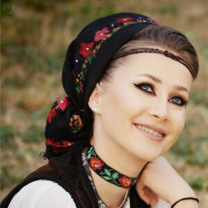 Album Vine Dor De La Badea from Geanina Gavrilă
