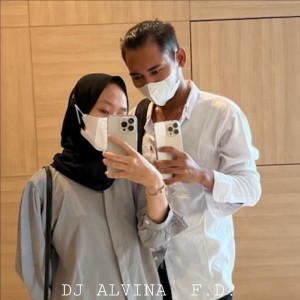 Dengarkan Dj Linting Daun lagu dari DJ Alvina F.D dengan lirik