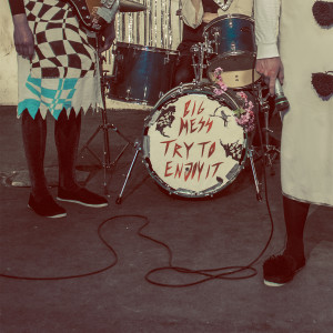 ดาวน์โหลดและฟังเพลง Kill 'Em All พร้อมเนื้อเพลงจาก Big Mess