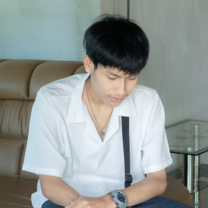 Listen to พี่น้อง song with lyrics from WESTSIDE2002
