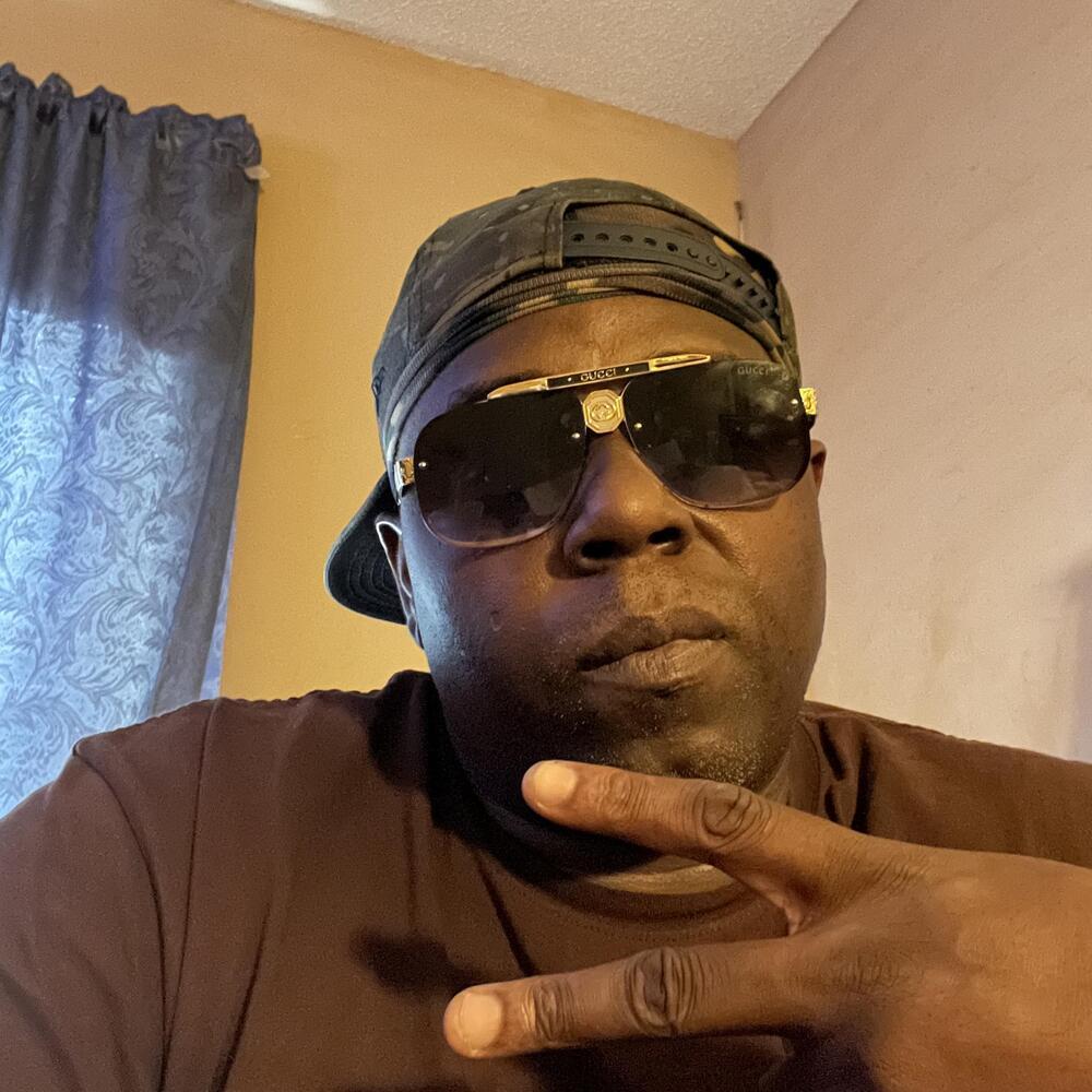 Real Niggaz Move In Silence (Explicit)