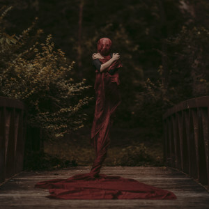 收聽Bad Omens的Glass Houses (Explicit)歌詞歌曲