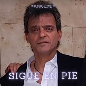 收聽Toronta Salazar的Sigue En Pie歌詞歌曲