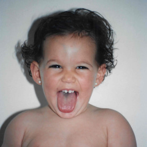 收聽Clara Gispert的Sometimes歌詞歌曲