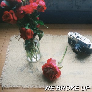 收聽Loners的We Broke Up歌詞歌曲