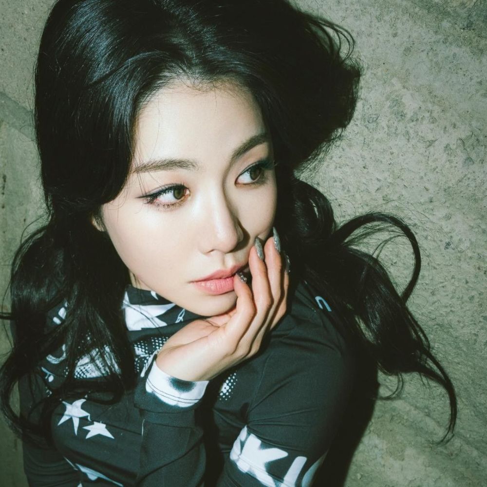 AYOUNG (에이영)