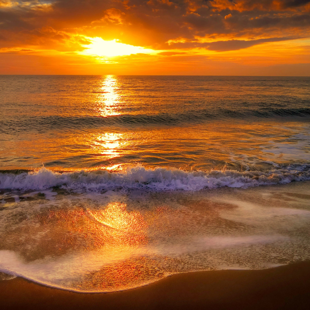 Oceanic Waves Flow Yoga Harmony