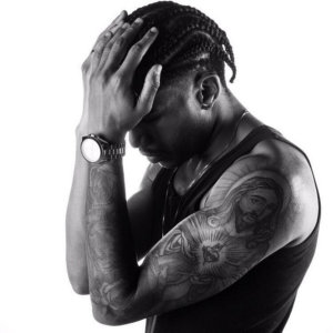 Listen to Anjo Negro (Vai no Chão) song with lyrics from Brown G