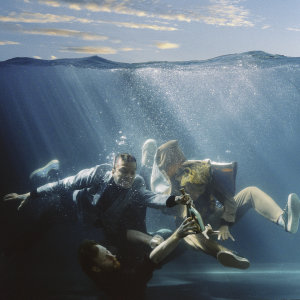 default playlist img