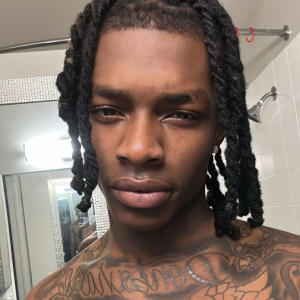 Mmwtaymoe的專輯If its up (feat. Don G mr63) (Explicit)