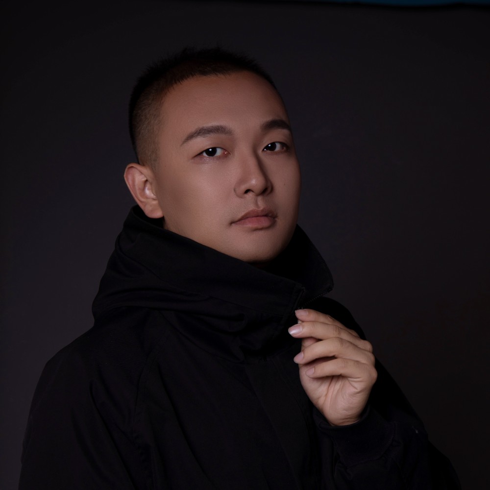 张艾晨