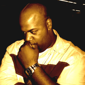 Listen to That's Why song with lyrics from Trayc