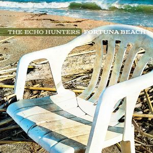 ดาวน์โหลดและฟังเพลง Rear View Mirror พร้อมเนื้อเพลงจาก The Echo Hunters