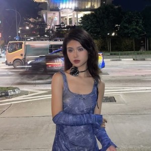 Katria秦楚骐 ดาวน์โหลดและฟังเพลงฮิตจาก Katria秦楚骐