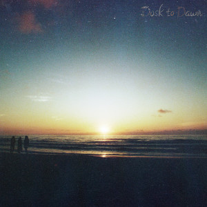 ดาวน์โหลดและฟังเพลง 部屋にひとり พร้อมเนื้อเพลงจาก Lamp